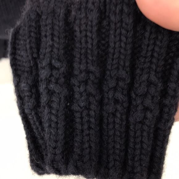 Roots Hand Loomed Wool 2 button Cardigan Navy Blue Size Medium - Picture 6 of 8